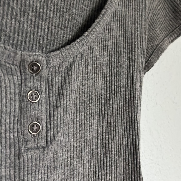 Forever 21 Top - Picture 4 of 4